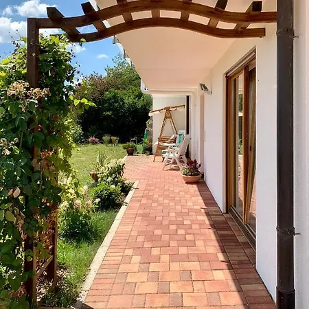 Апартаменты Im Schwarzwald Mit Terrasse Und Garten Niedereschach